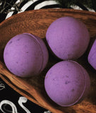 Thorn & Moon Bath Bomb - Full Moon Dream Bomb - All-Natural - Essential Oils - Lavender, Vanilla, Jasmine, Mugwort