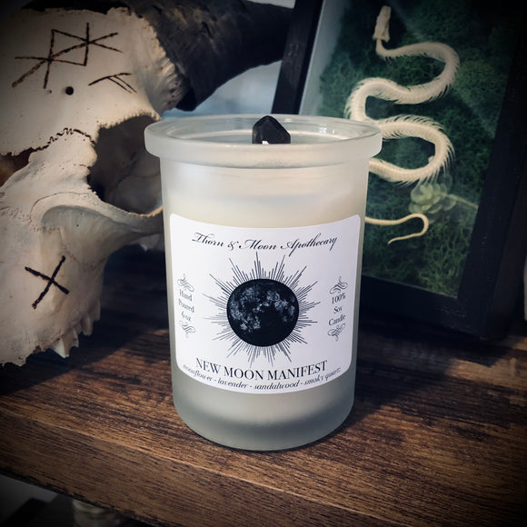 Thorn & Moon NEW MOON MANIFEST Candle - Moonflower, Lavender, Sandalwood, Smoky Quartz - 100% Soy - Scented Candle - Essential Oil and Fragrance Oil blend