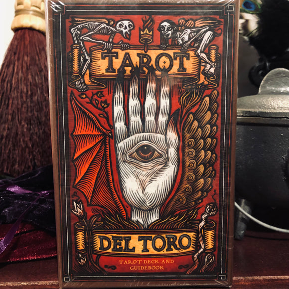 Tarot Del Toro by Tomás Hijo