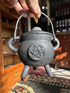 3” Cast Iron Pentagram Cauldron with Lid