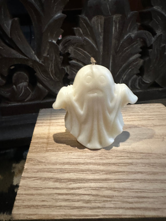 Ghost  - Figure Candle