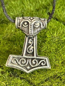 Thor’s Hammer - 100% Pewter Necklace
