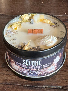 Selene Candle - 8oz 100% Soy - Wood Wick - Crystals & Essential Oils