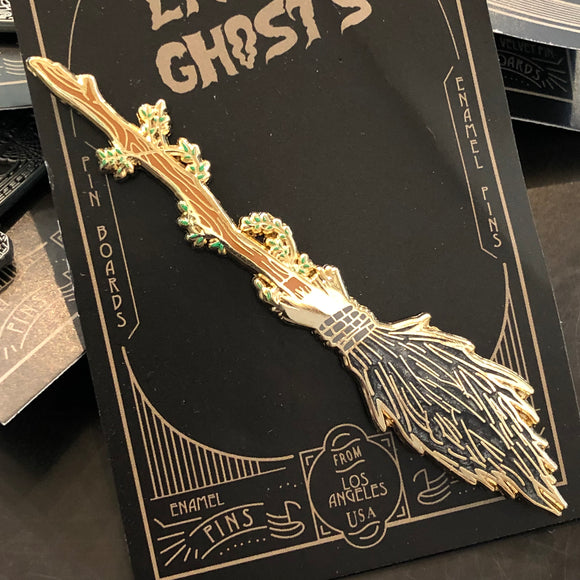 Enamel Pin - Witchy Broom - Lively Ghosts