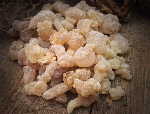 Thorn & Moon Pure Frankincense Resin Incense - All Natural -  Charcoal Burning - Spirituality - Love - Protection